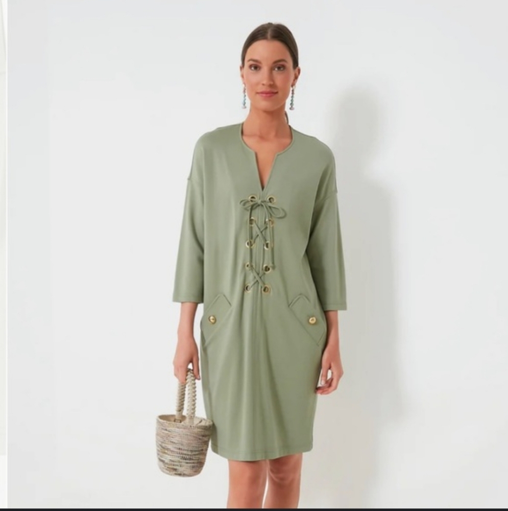 Tuckernuck Sage Green Ellington Relaxed fit Dress, asize Large